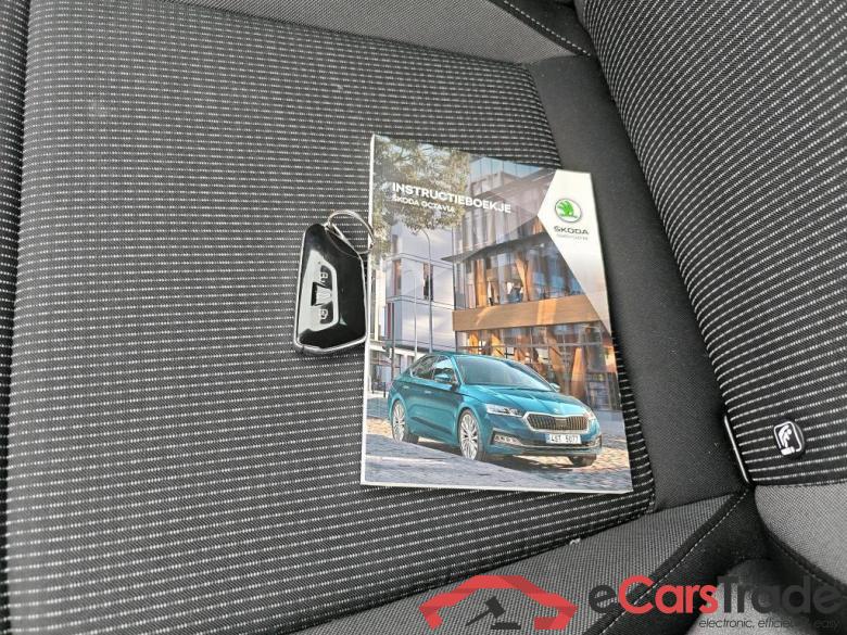 SKODA Octavia Combi 81 kW #6