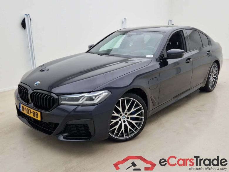 BMW 5-serie 530eA xDrive Bns Edit M Sport #1