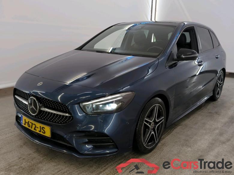 Mercedes-Benz B-Klasse B 180 d 7G-DCT Business Solution AMG 5d #1