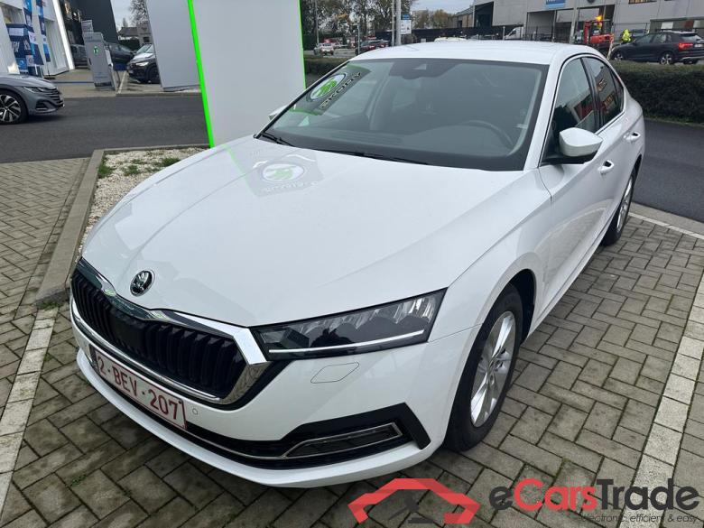 SKODA Octavia Octavia Clever 1,0 TSI m-HEV 81 kW 7-speed automat. #1