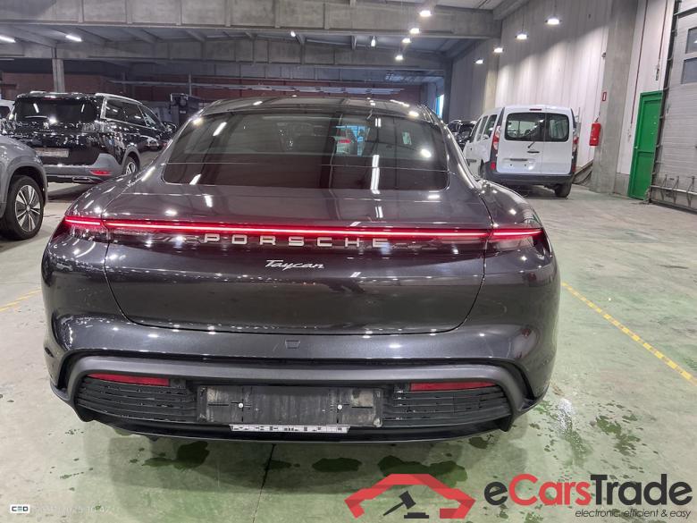 PORSCHE TAYCAN BEV 79KWH AUTO #5
