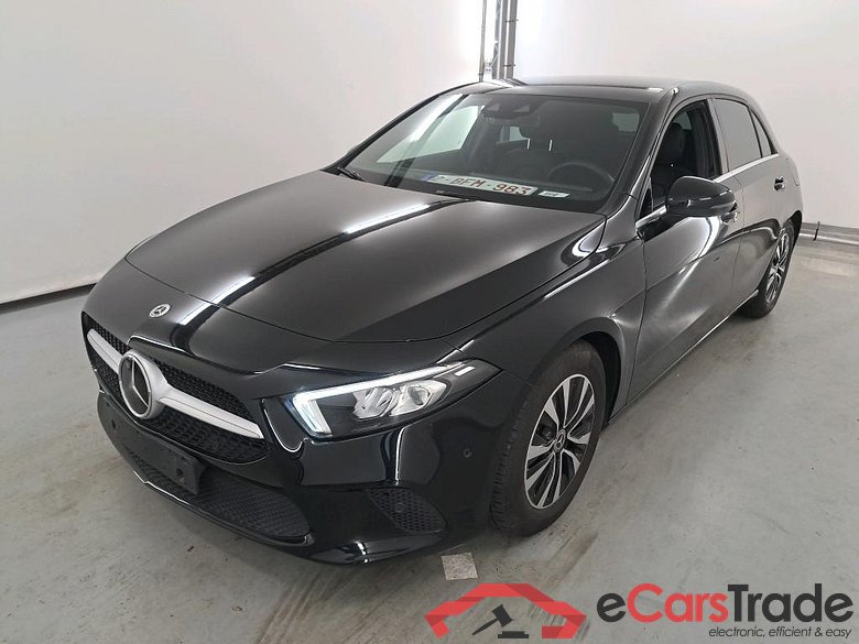 MERCEDES-BENZ CLASS A SEDAN (V177) A 180 Business Solution
