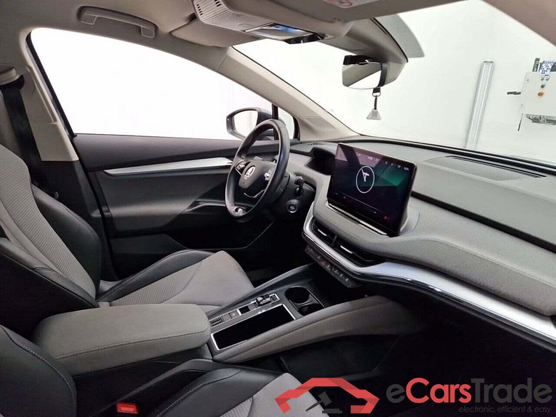 SKODA Enyaq iV 60 First Edition 58kWh #3