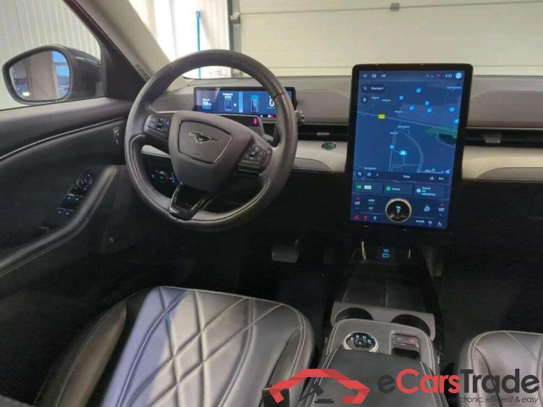 FORD Mustang Mach-E RWD 75 kWh #3