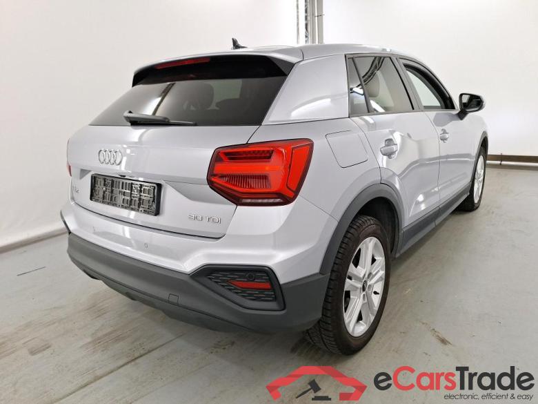 AUDI Q2 2.0 30 TDI Platinum #4