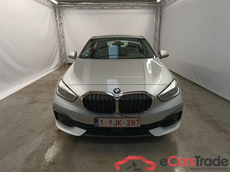 BMW 1 Reeks Hatch 118iA (103 kW) 5d #5
