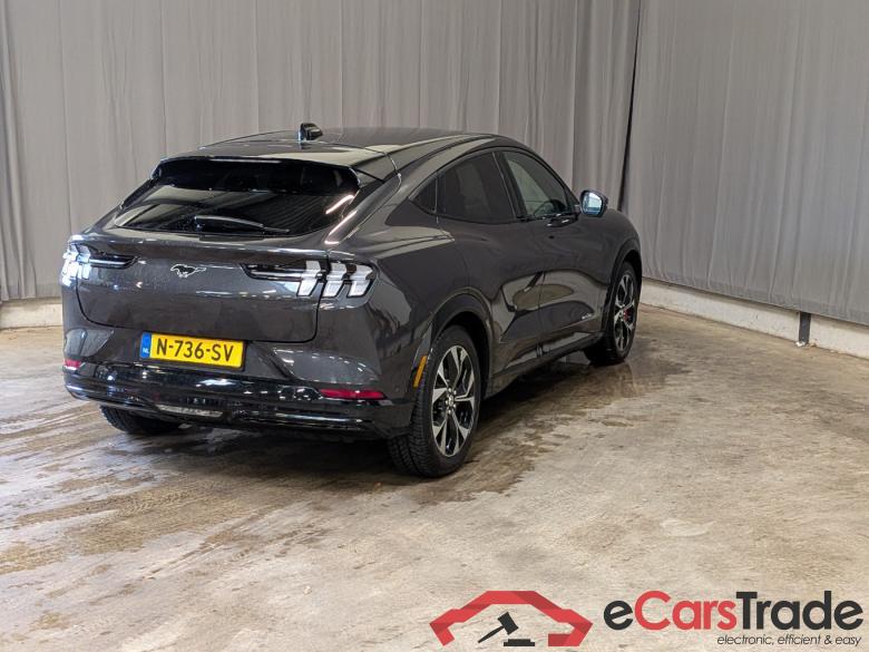 FORD Mustang Mach-E AWD 75 kWh #3