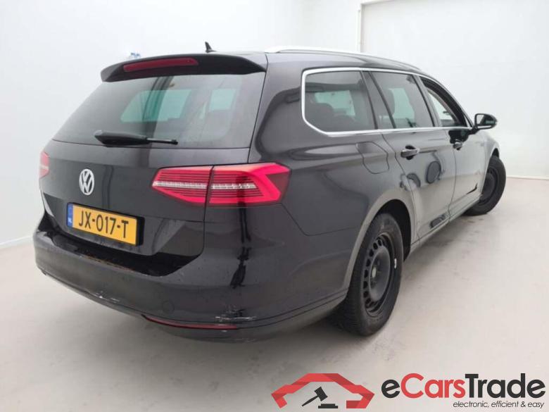 VOLKSWAGEN Passat Variant 1.6 TDI Connected S. #2