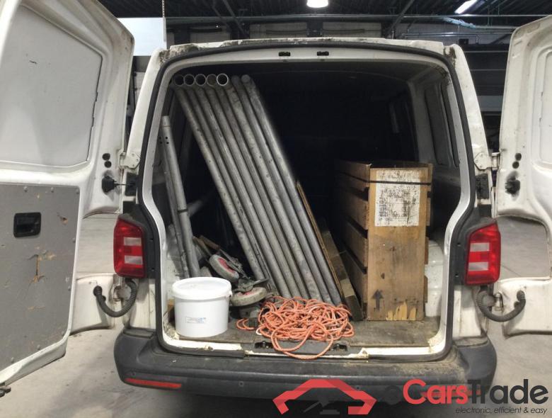 VOLKSWAGEN Transporter T6 1000 Fou Swb Transporter 2.0 TDi SCR BMT #3