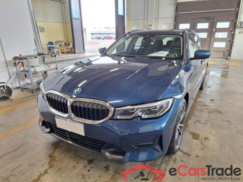 BMW SERIE 3 / 2018 / 5P / STATION WAGON 330E XDRIVE SPORT TOURING AUTO #1