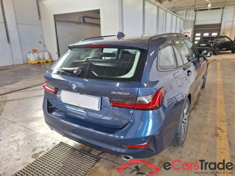 BMW SERIE 3 / 2018 / 5P / STATION WAGON 330E XDRIVE SPORT TOURING AUTO #2