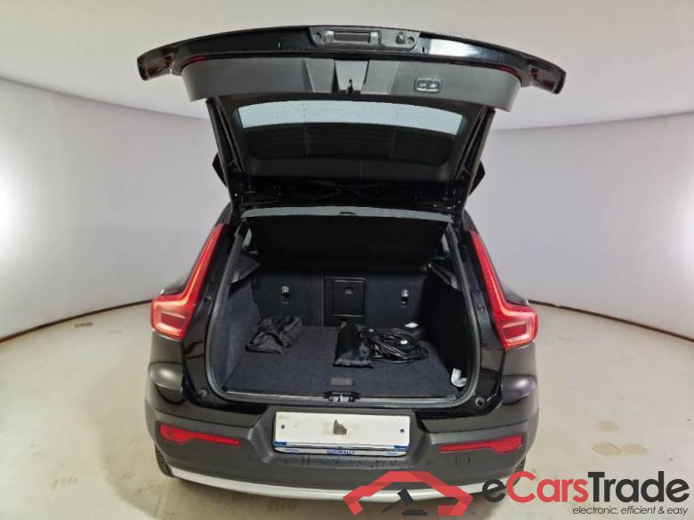 VOLVO XC40 / 2021 / 5P / SUV T4 RECHARGE PLUG-IN AUTO ULTIMATE BRIGHT #5