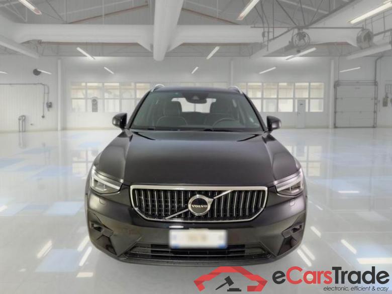 VOLVO XC40 / 2021 / 5P / SUV T4 RECHARGE PLUG-IN AUTO ULTIMATE BRIGHT #6