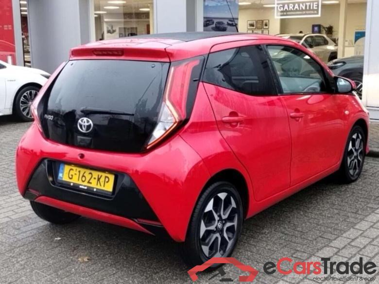 TOYOTA Aygo 1.0 VVT-i x-cite #4
