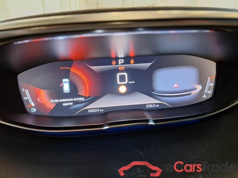 PEUGEOT 3008 / 2016 / 5P / SUV BLUEHDI 180 EAT8 SeS GT AUT. #4