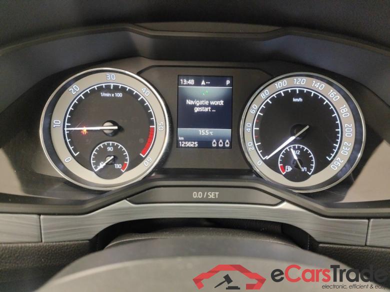 Skoda Superb Combi 2.0 CRTDI 90kW DSG7 Ambition 5d #6