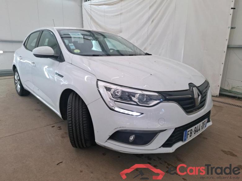 Megane IV Berline 5pt. Société Air Nav 1.5 dCi 90CV BVM6 E6 #4