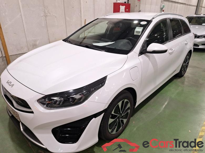 KIA CEE'D SPORTSWAGON 1.6 GDI PHEV BUSINESS LINE DCT