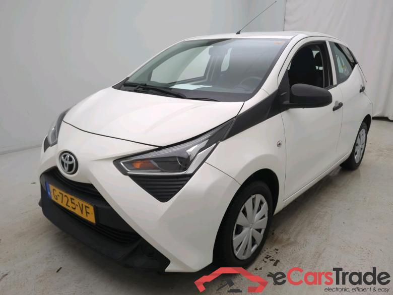 Toyota AYGO 1.0 VVT-i x-fun 5d #1