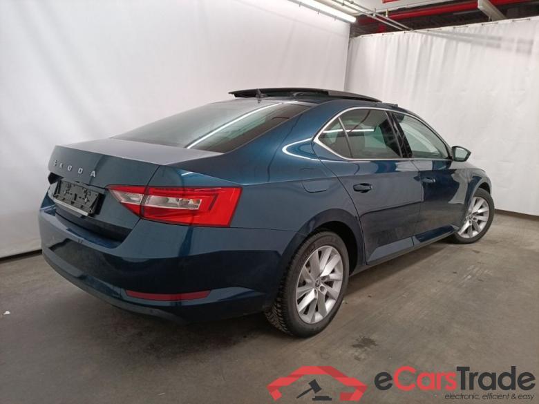 Skoda Superb 2.0 CRTDI 110kW DSG7 Style 5d #2