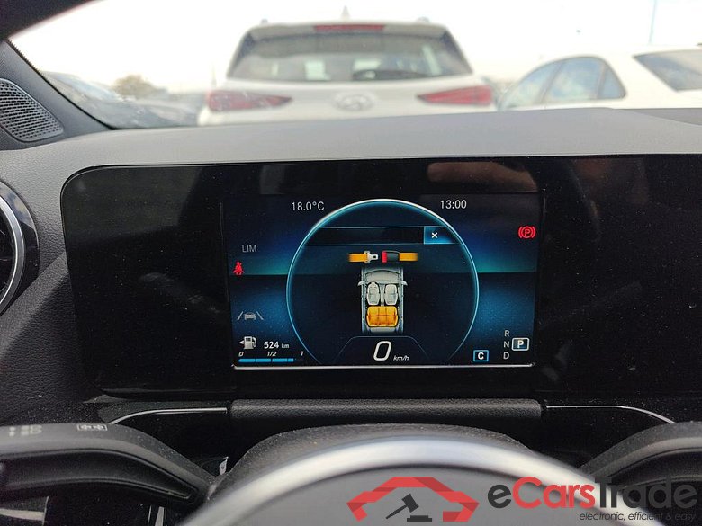 MERCEDES-BENZ Clase B / 2019 / 5P / monovolumen compacto B 180 d #4