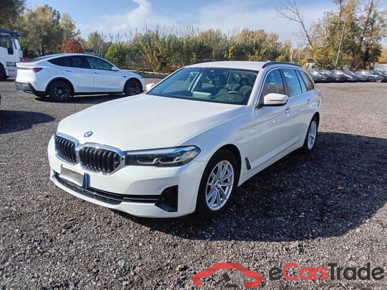 BMW SERIE 5 / 2020 / 5P / STATION WAGON 520D AUT BUSINESS MH48V TOURING #1