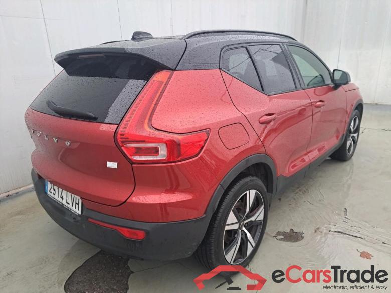 VOLVO XC40 / 2017 / 5P / todoterreno 1.5 T4 Twin Recharge R-Design Auto #2