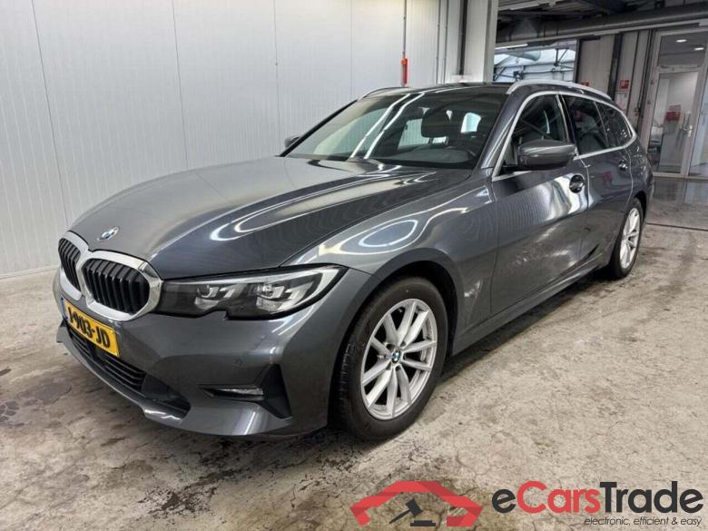 BMW 3-serie Touring 318i Executive Ed. #1