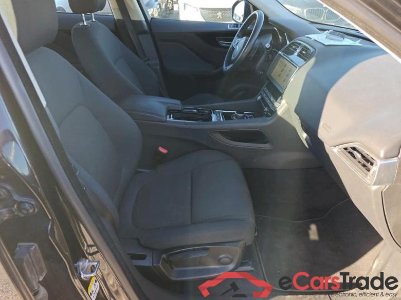 JAGUAR F-Pace / 2015 / 5P / todoterreno 2.0L i4D 132kW Pure Auto #6