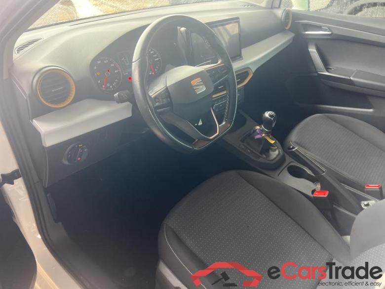 SEAT Ibiza / 2017 / 5P / berlina con portón 1.0 TSI 81kW (110CV) Style Plus (AC) #3