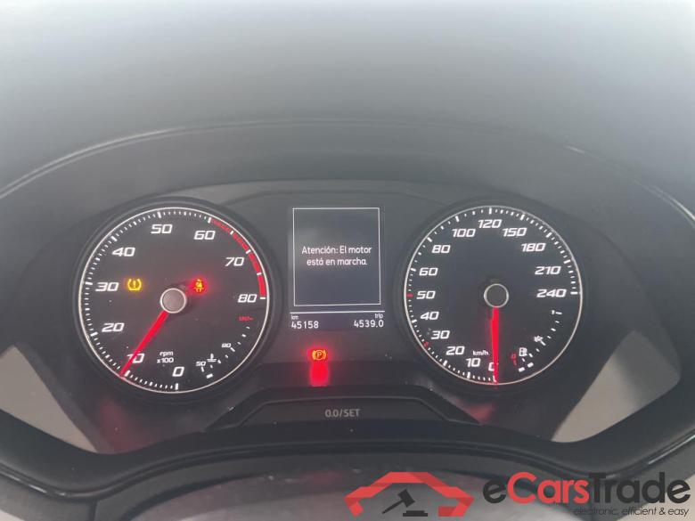 SEAT Ibiza / 2017 / 5P / berlina con portón 1.0 TSI 81kW (110CV) Style Plus (AC) #4