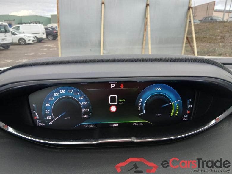 PEUGEOT 3008 Hybrid / 2020 / 5P / todoterreno 225 e-EAT8 GT #4