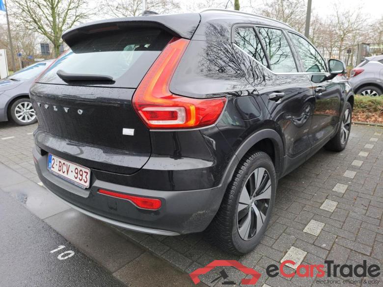 VOLVO - VOL XC40 T4 Recharge 211PK Geartronic Inscription Expr. Pack With Arianne Leather & Winter Pack & Park Assist & Semi Auto Foldable Trailer Hook  * HYBRID * #2