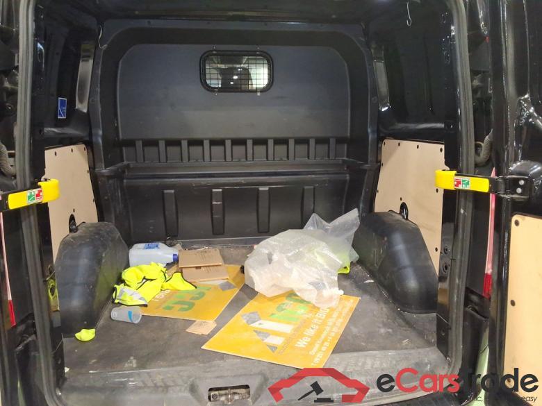 FORD TRANSIT CUSTOM 2.0TD 130PS TREND FWD 320 DC SWB AUTO #3