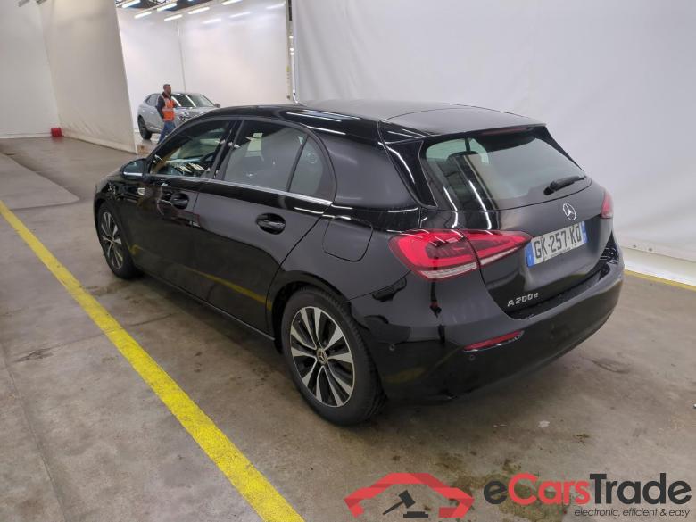 MERCEDES-BENZ Classe A Compact / 2018 / 5P / Berline A 200 d Business Line 8G-DCT #4