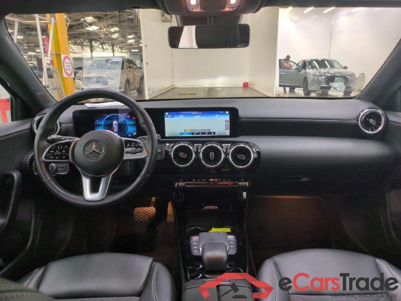 MERCEDES-BENZ Classe A Compact / 2018 / 5P / Berline A 200 d Business Line 8G-DCT #5