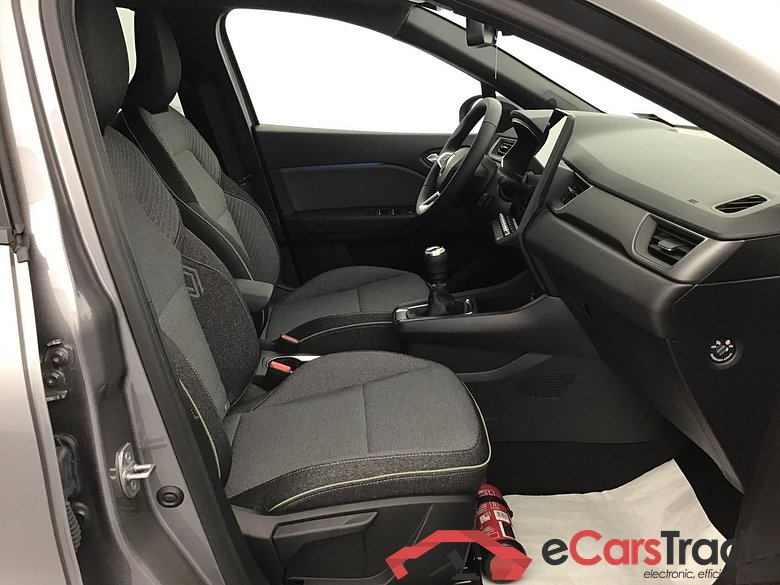 Renault Captur Techno 1.0 GASOLINE 90hp #6