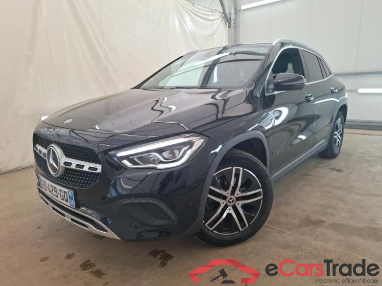 MERCEDES-BENZ GLA / 2020 / 5P / SUV 2.0 GLA 200 D BUSINESS LINE DCT