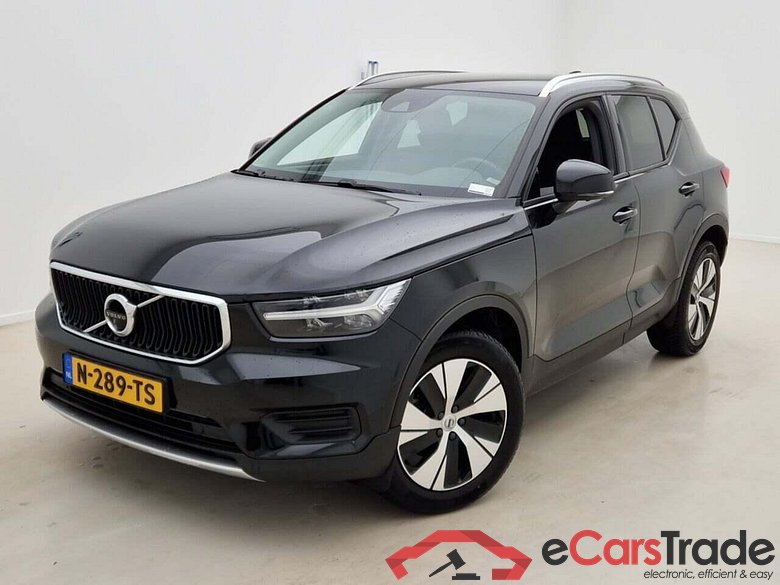 VOLVO XC40 1.5 T2 Momentum AUT