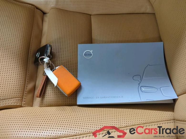 Volvo XC90 T8 AWD Plug-in hybrid Inscription Excl + Pano #4