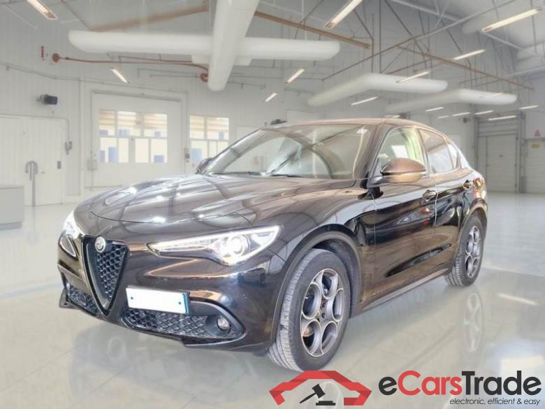 ALFA ROMEO STELVIO / 2017 / 5P / SUV 2.2 TD 190 CV SPRINT AT8 Q4 #1