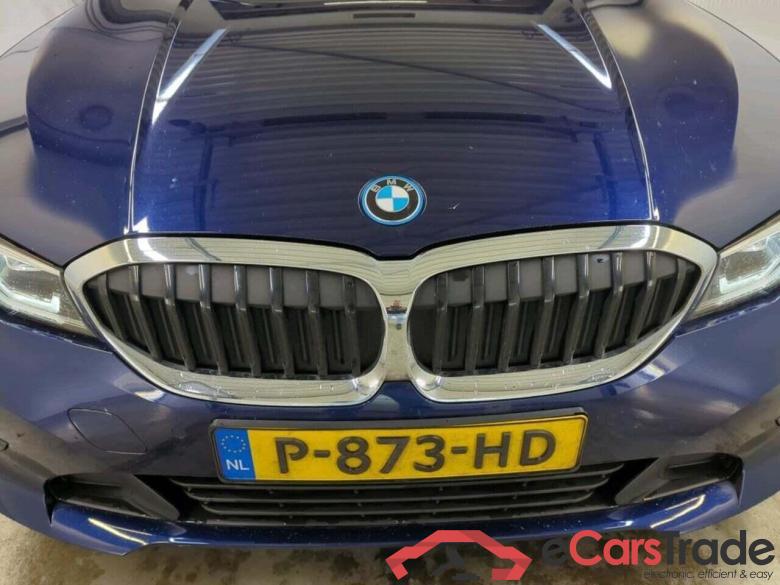 BMW 3-serie Touring 330e Bns Ed.P #4