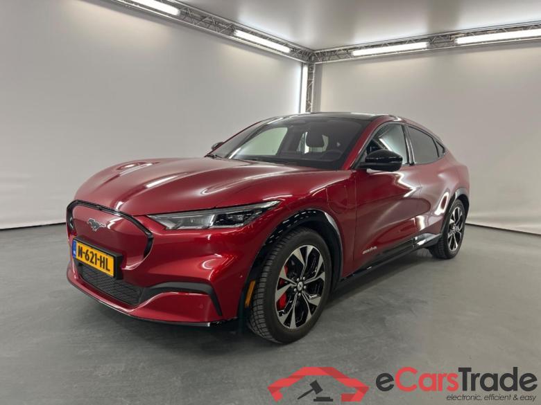 FORD Mustang Mach-E AWD 75 kWh #1