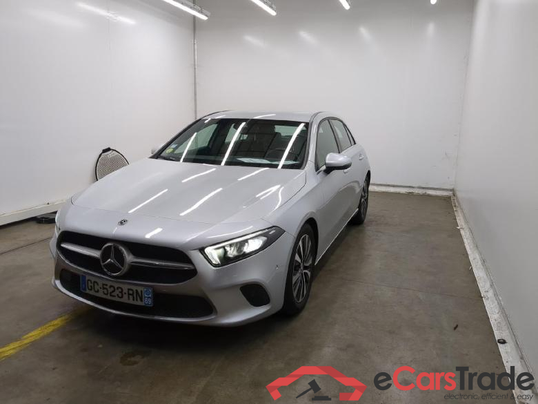 MERCEDES-BENZ Classe A Compact / 2018 / 5P / Berline A 180 d Business Line 8G-DCT