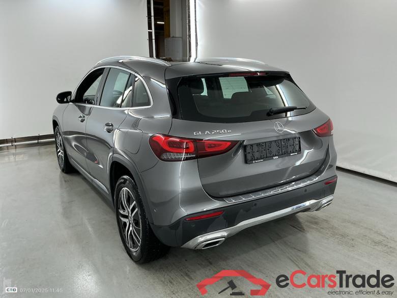MERCEDES-BENZ GLA 1.3 GLA 250 E DCT BUSINESS SOLUTION #3