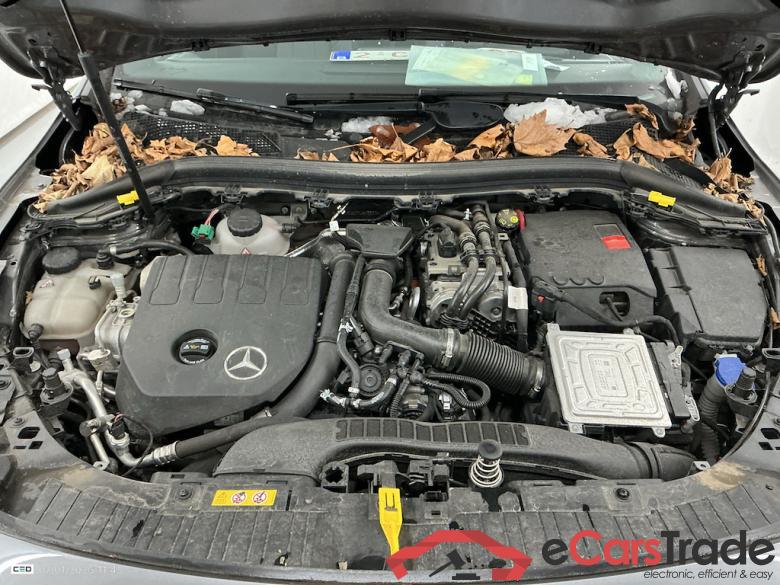 MERCEDES-BENZ GLA 1.3 GLA 250 E DCT BUSINESS SOLUTION #6