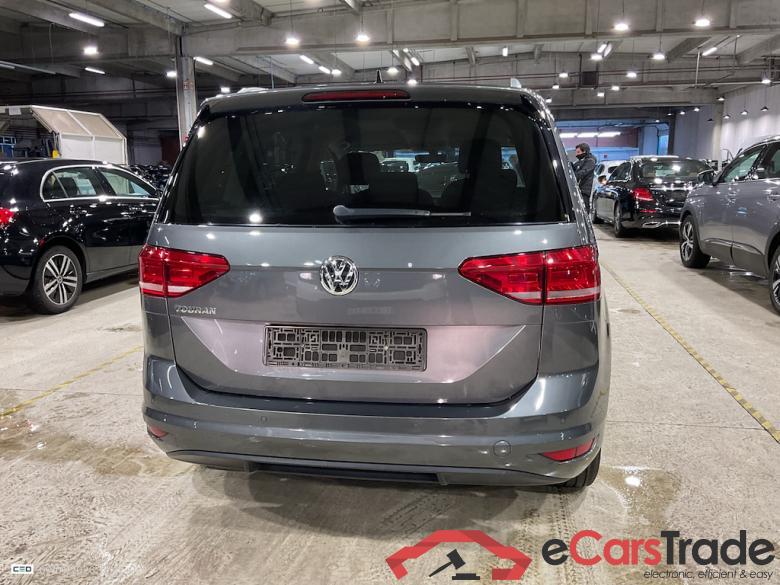 VOLKSWAGEN TOURAN - 2015 1.5 TSI ACT Highline OPF #5