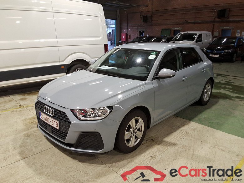 AUDI A1 1.0 25 TFSI #1