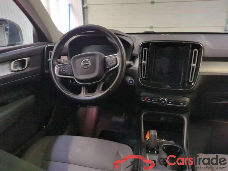 VOLVO XC40 1.5 T4 Rech InscrExp #3