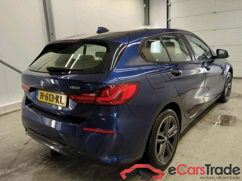 BMW 1-serie 118i Executive Ed. #2